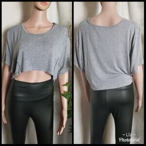 Akira Chicago | Loose Fitting Crop Top